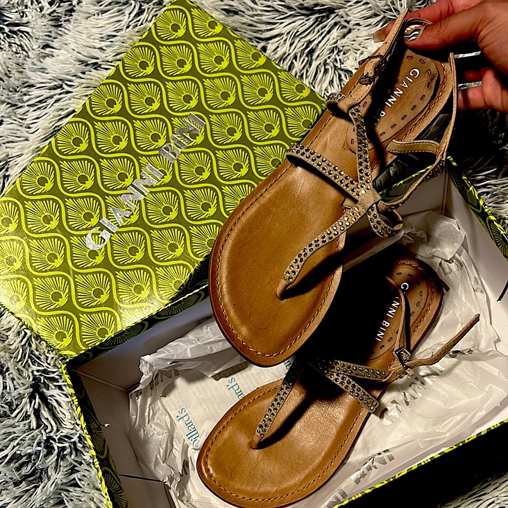 Ankle strap sandals with shiny diamond detail on top of sandals